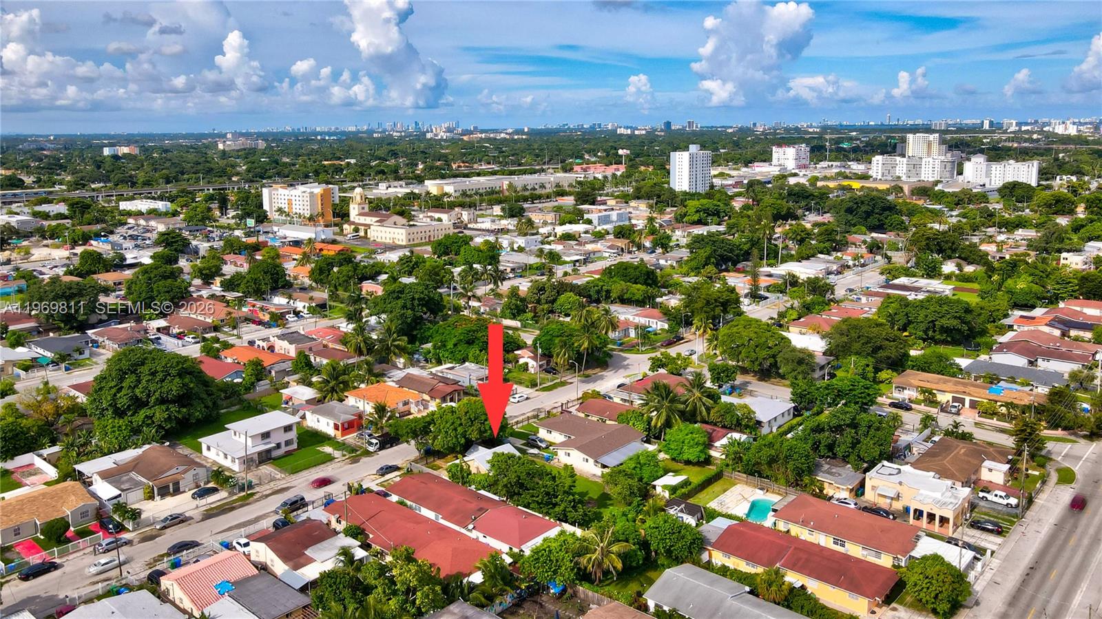 2142 NW 33rd St Miami, FL 33142