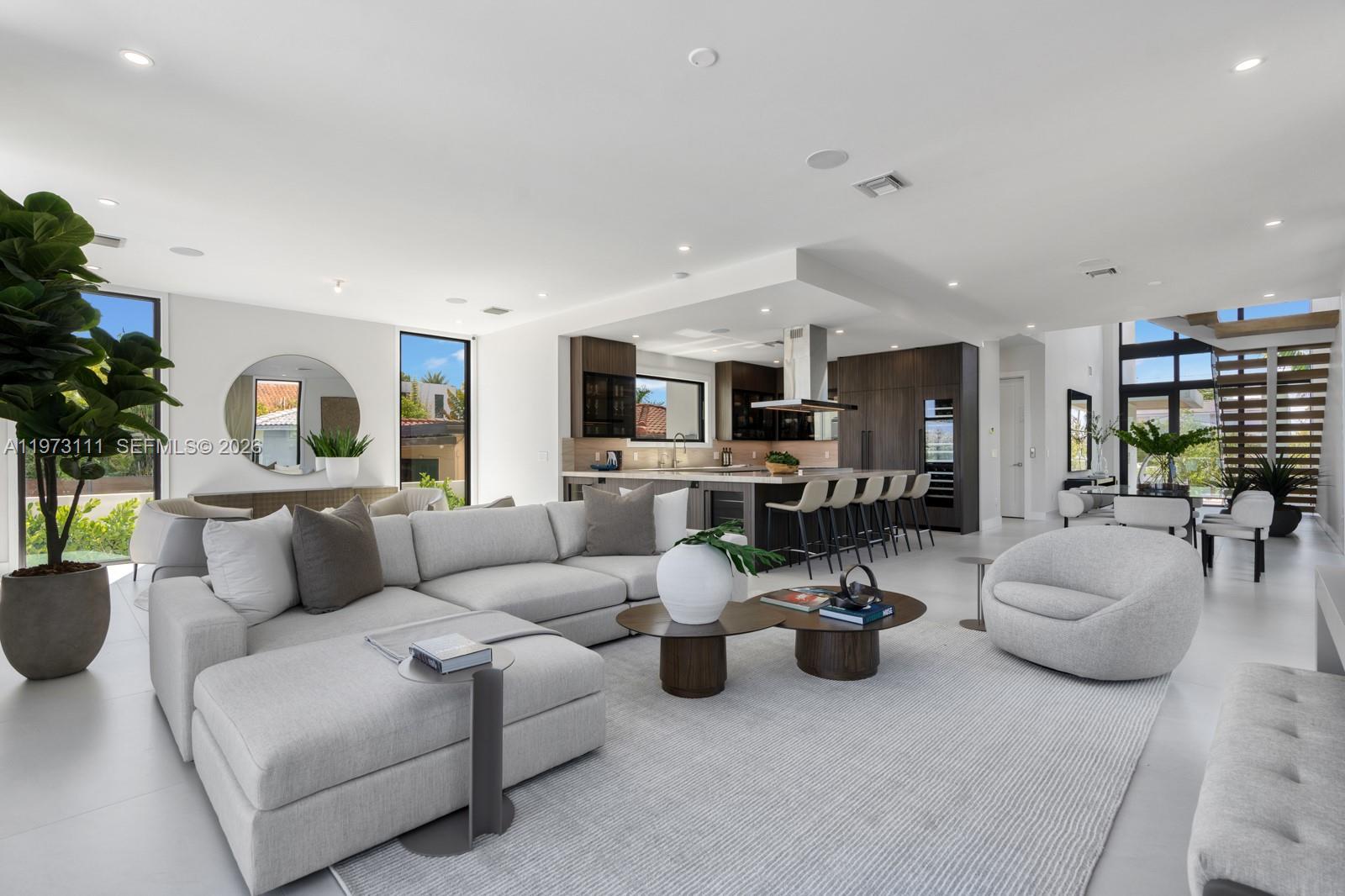 1351 Stillwater Dr Miami Beach, FL 33141