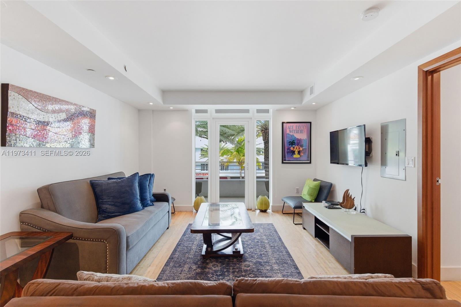 448 Ocean Dr #303 Miami Beach, FL 33139