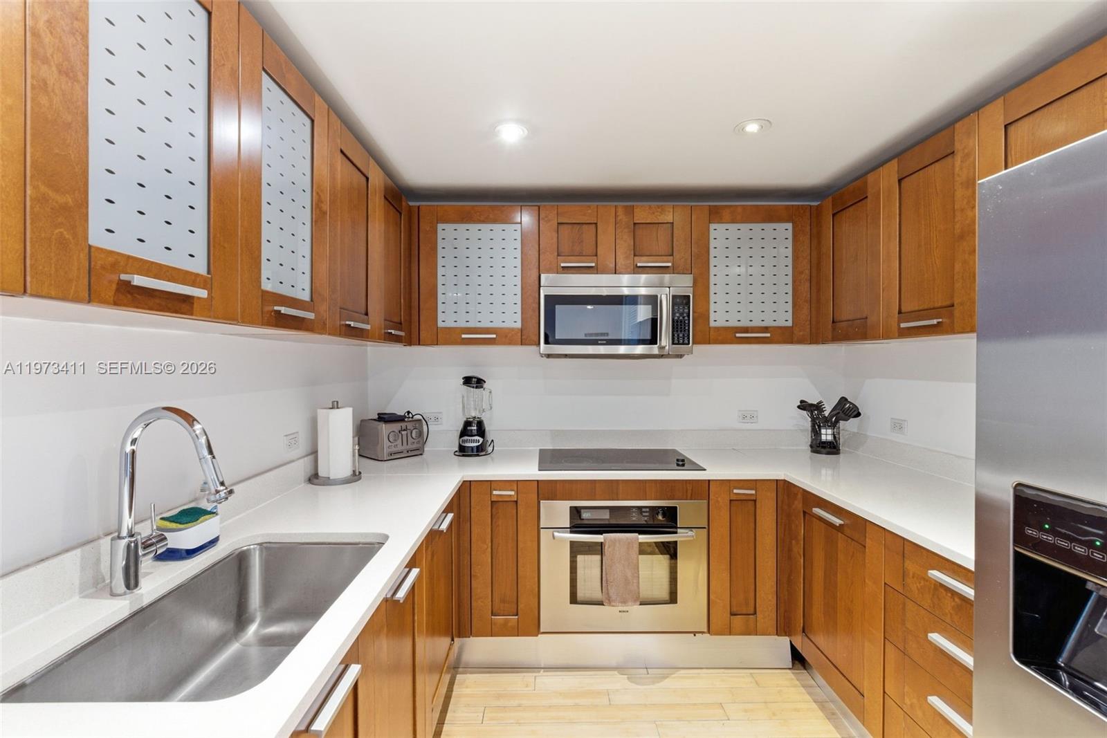 448 Ocean Dr #303 Miami Beach, FL 33139