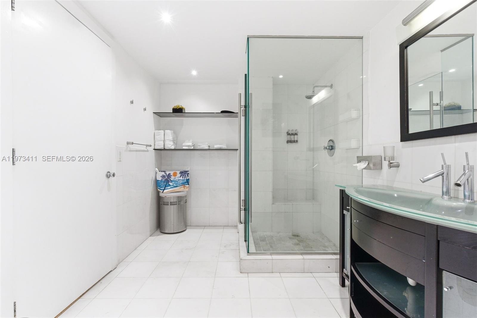 448 Ocean Dr #303 Miami Beach, FL 33139