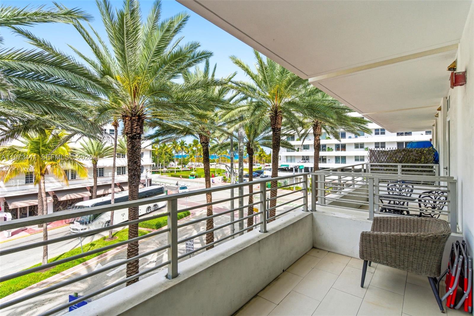 448 Ocean Dr #303 Miami Beach, FL 33139