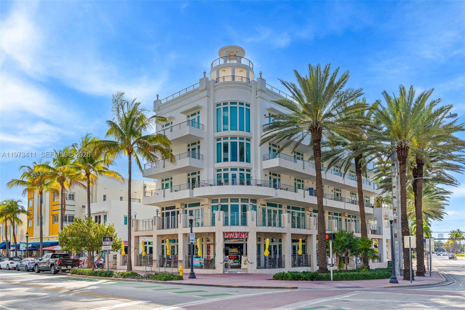 448 Ocean Dr #303 Miami Beach, FL 33139