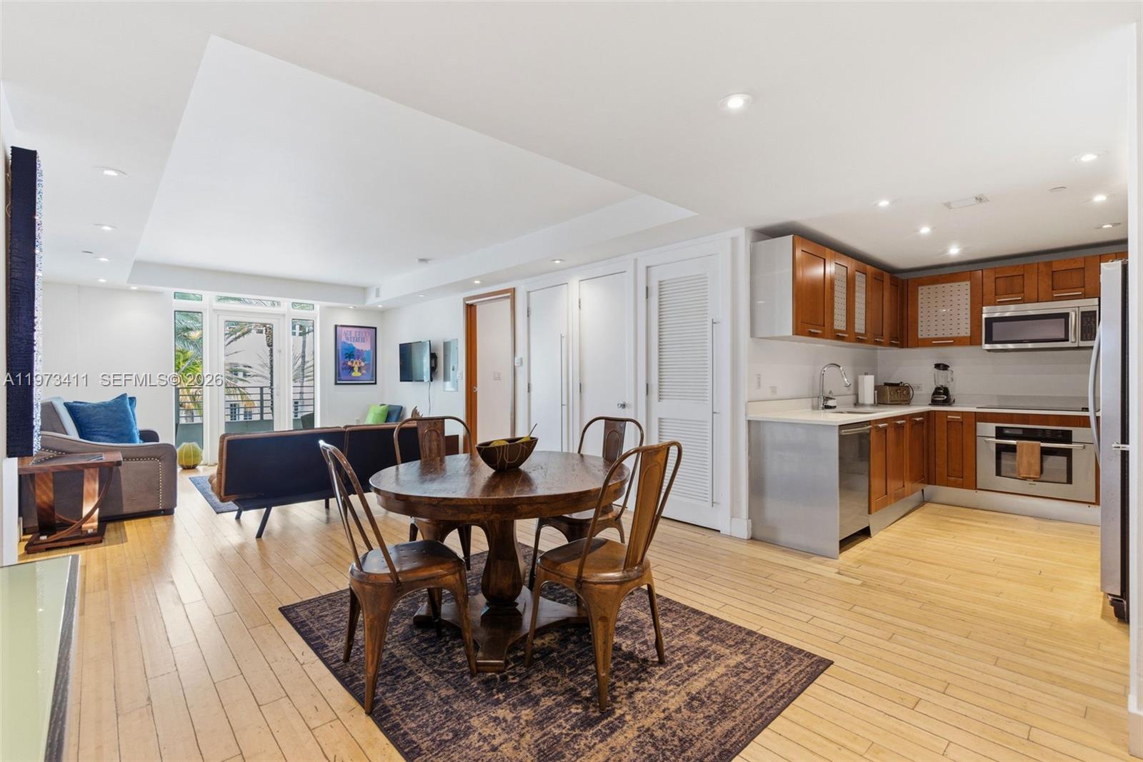 448 Ocean Dr #303 Miami Beach, FL 33139