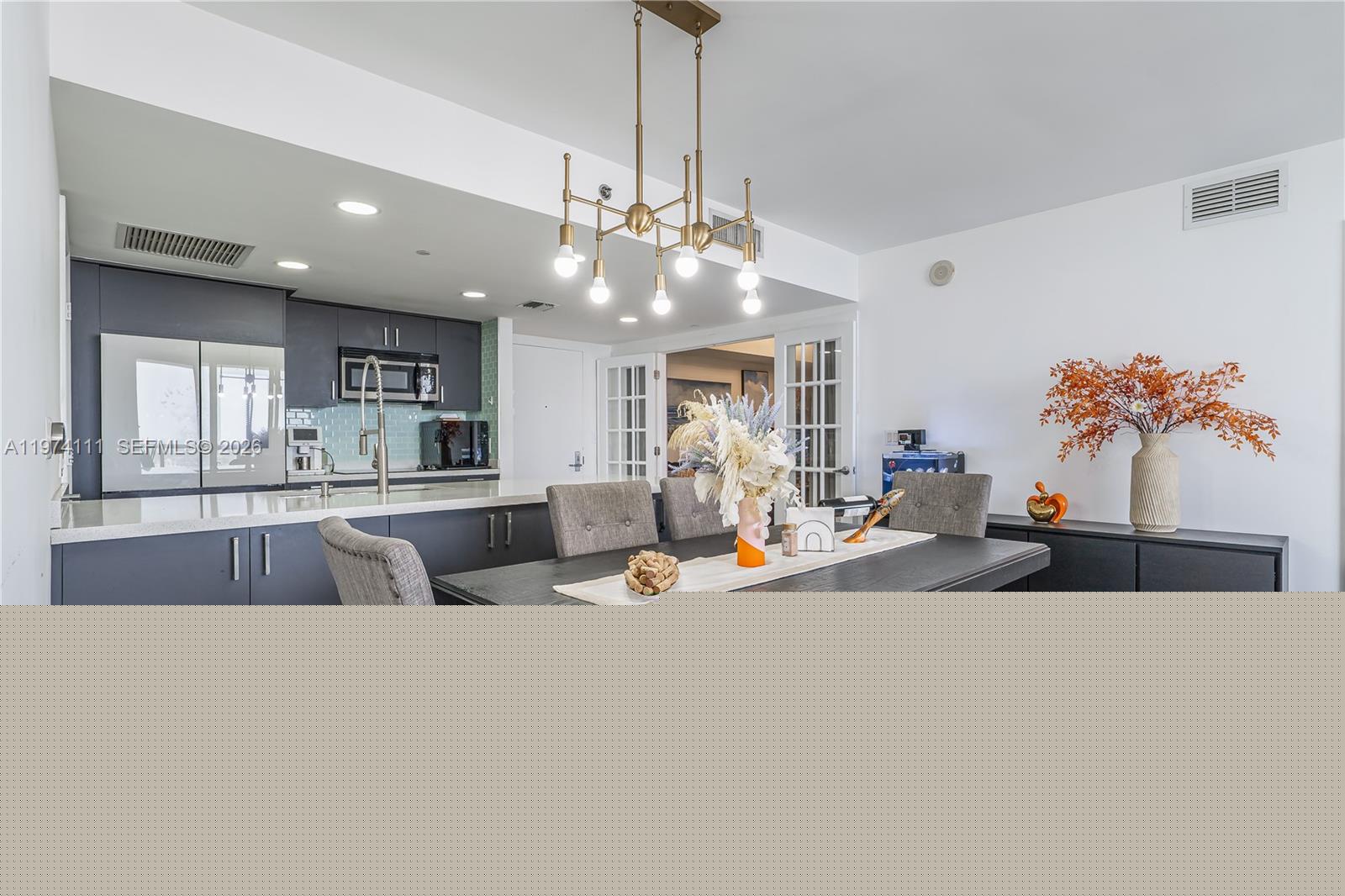 50 Biscayne Blvd #3106 Miami, FL 33132