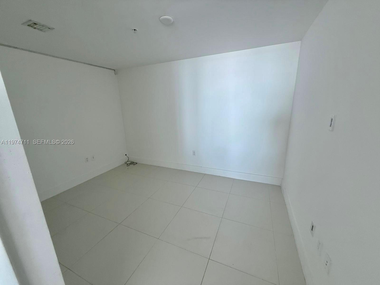 image Vizcayne North14