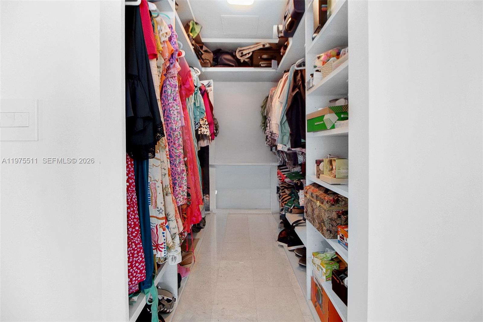 68 SE 6th St #2612 Miami, FL 33131