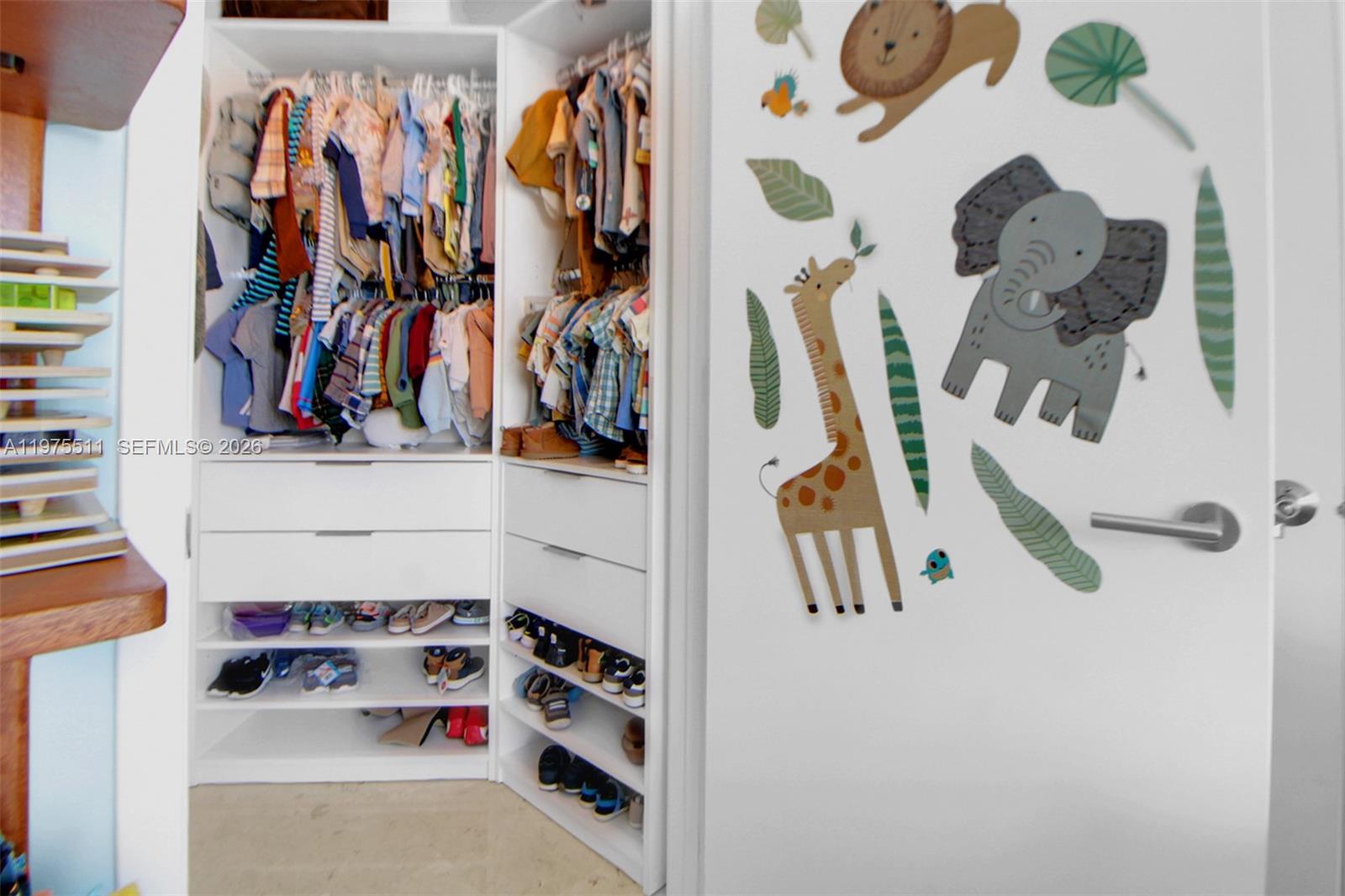 68 SE 6th St #2612 Miami, FL 33131