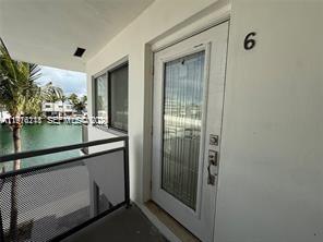 8435 Crespi Blvd #6 Miami Beach, FL 33141