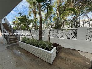 8435 Crespi Blvd #6 Miami Beach, FL 33141