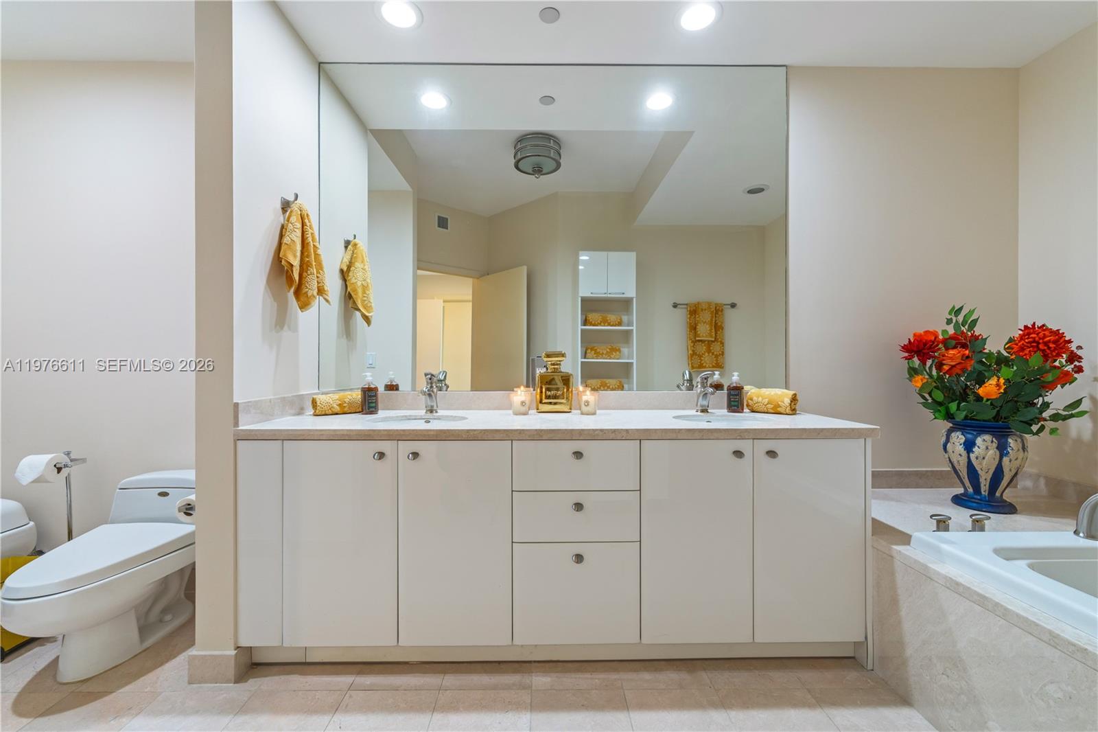 16500 Collins Ave #PHE Sunny Isles Beach, FL 33160