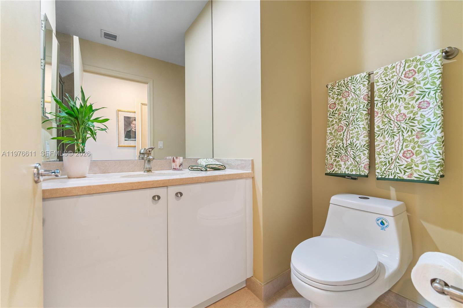 16500 Collins Ave #PHE Sunny Isles Beach, FL 33160