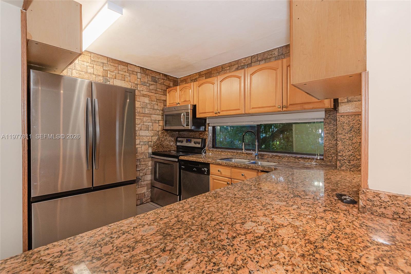 17021 N Bay Rd #102 Sunny Isles Beach, FL 33160