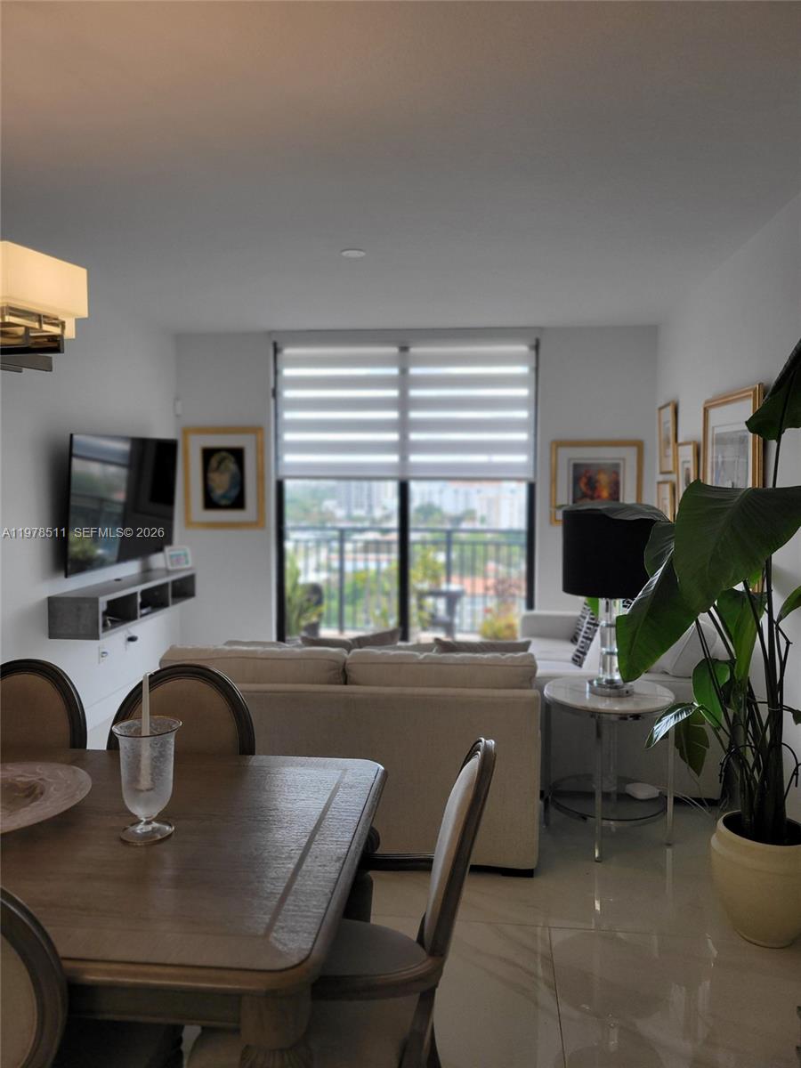 888 S Douglas Rd #1110 Coral Gables, FL 33134