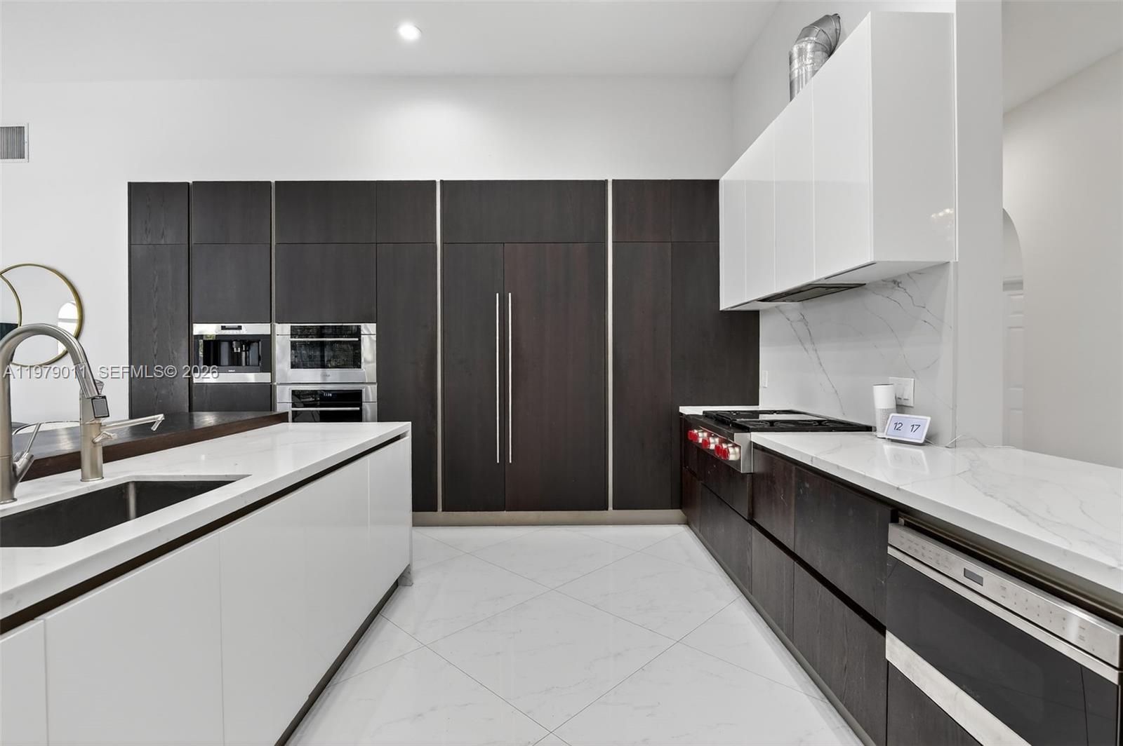 1221 NW 141st Ave Pembroke Pines, FL 33028