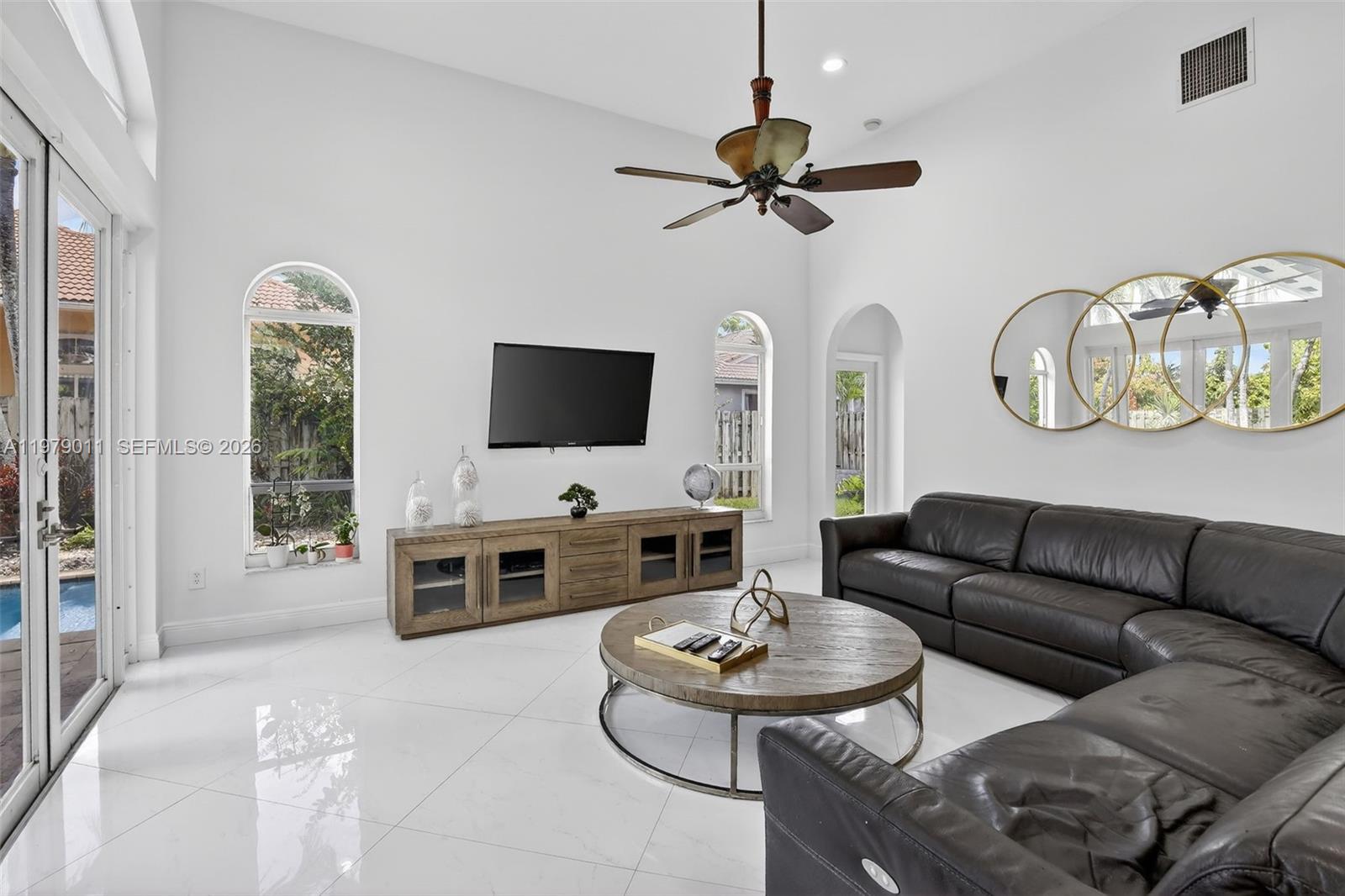 1221 NW 141st Ave Pembroke Pines, FL 33028