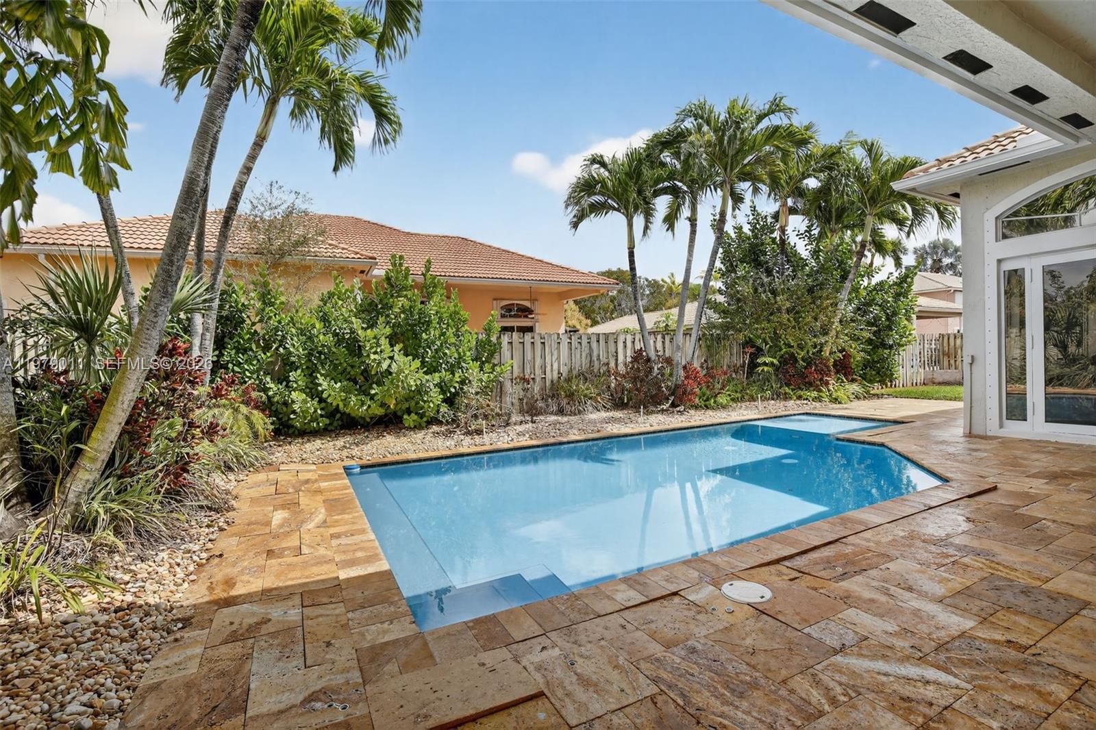 1221 NW 141st Ave Pembroke Pines, FL 33028