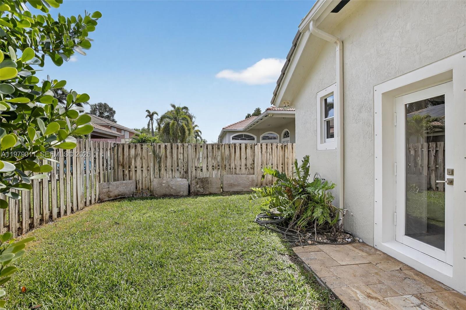 1221 NW 141st Ave Pembroke Pines, FL 33028