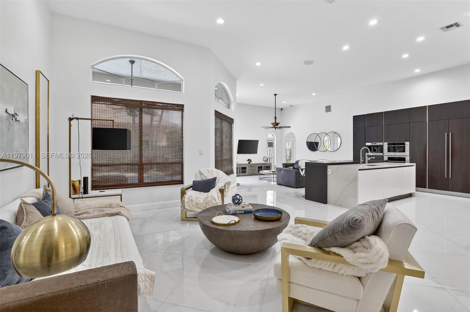 1221 NW 141st Ave Pembroke Pines, FL 33028