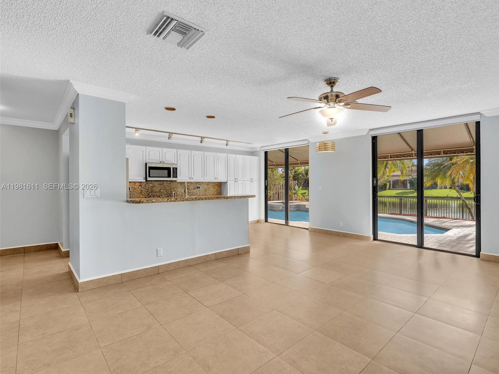 1460 NW 104th Ave Plantation, FL 33322