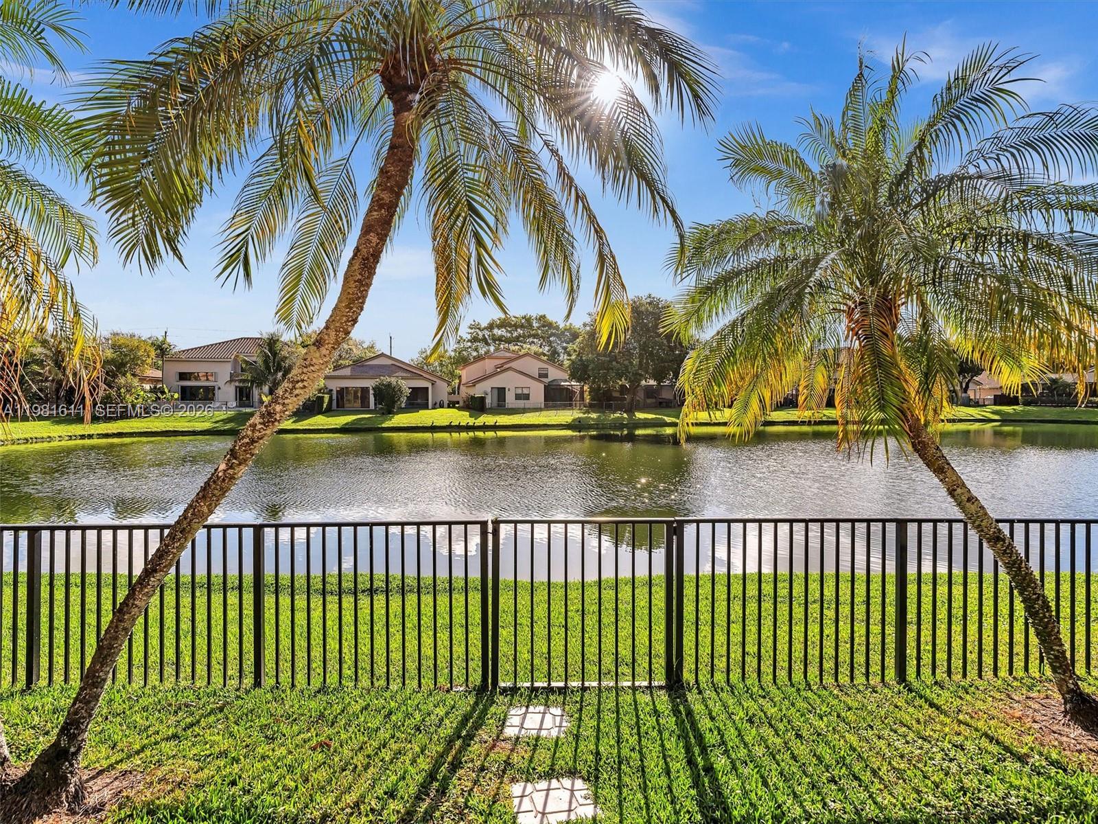 1460 NW 104th Ave Plantation, FL 33322