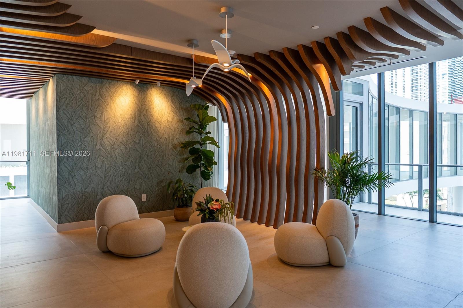 700 NE 24th St #3603