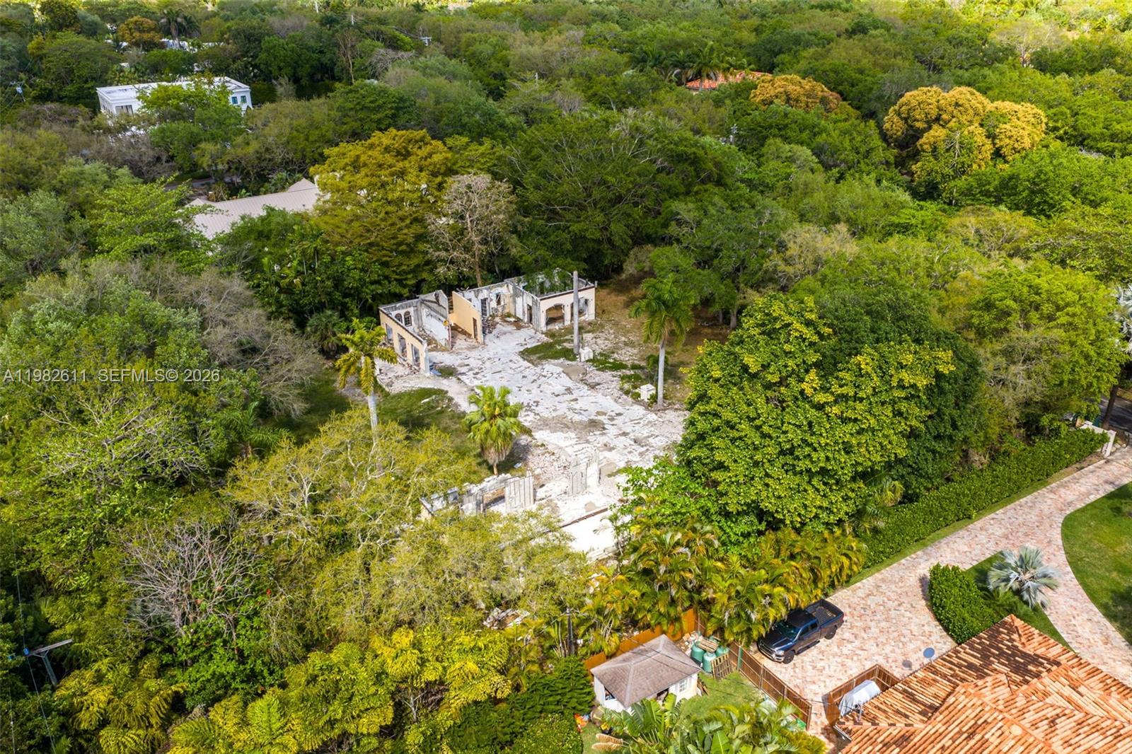 10550 Old Cutler Rd Coral Gables, FL 33156