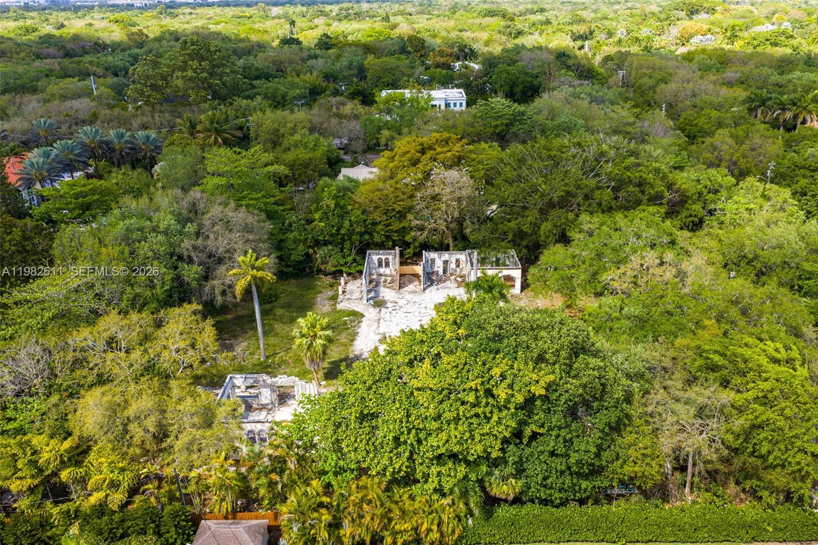 10550 Old Cutler Rd Coral Gables, FL 33156