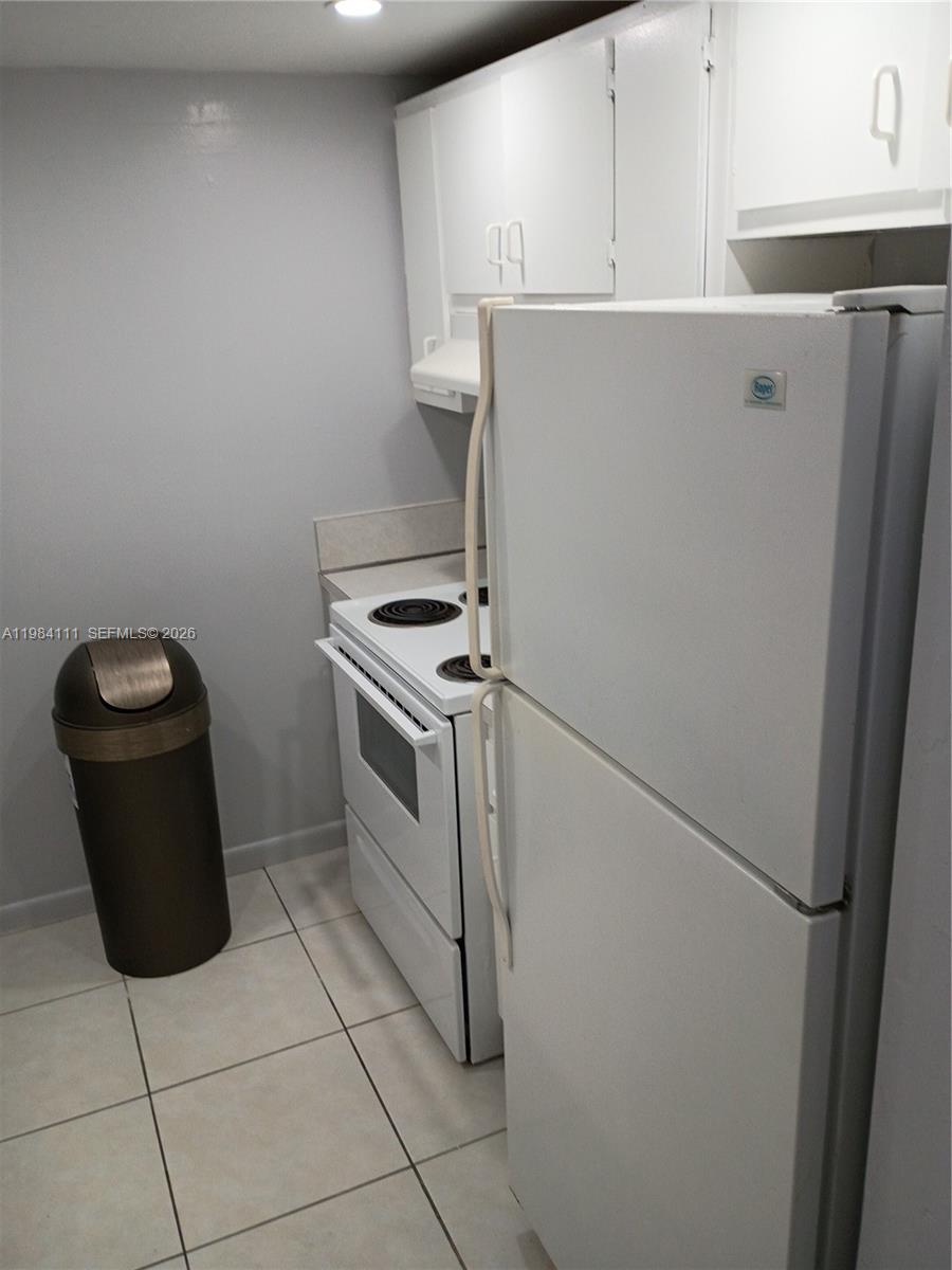 8315 SW 72nd Ave #104B Miami, FL 33143