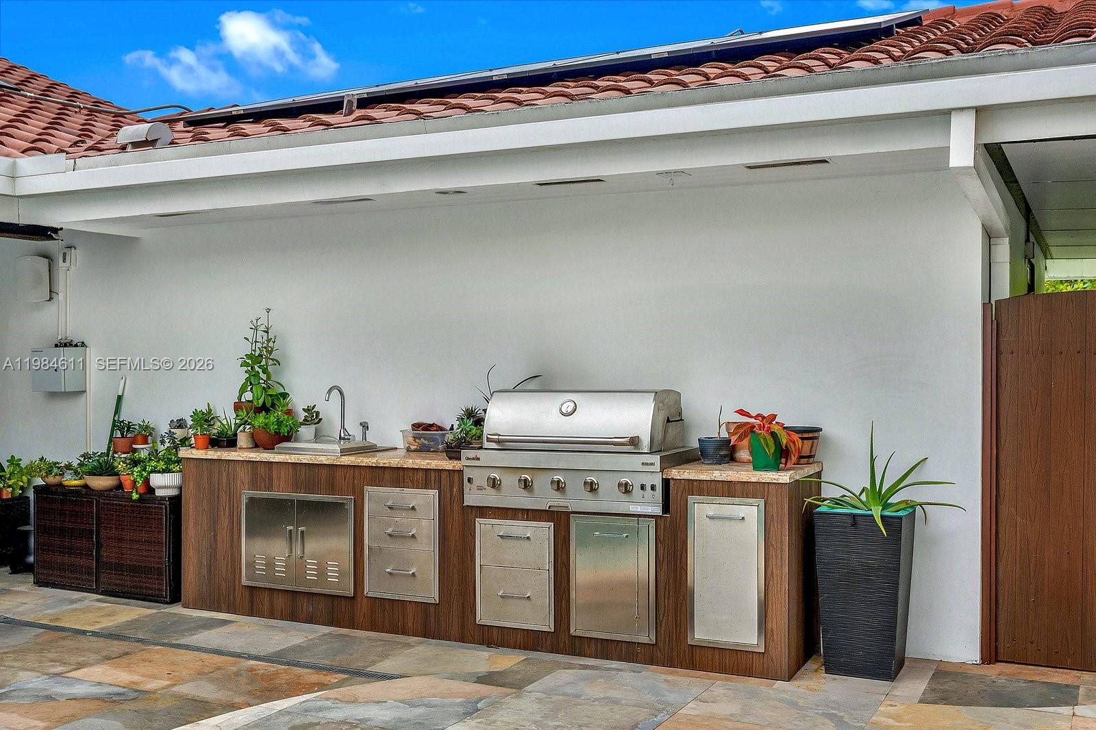 10126 SW 93rd Pl Miami, FL 33176