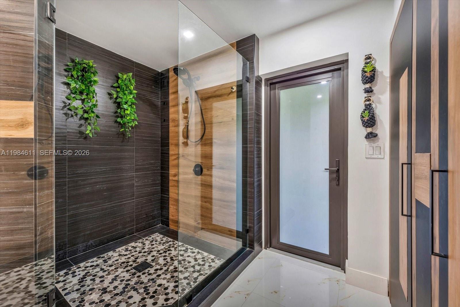 10126 SW 93rd Pl Miami, FL 33176