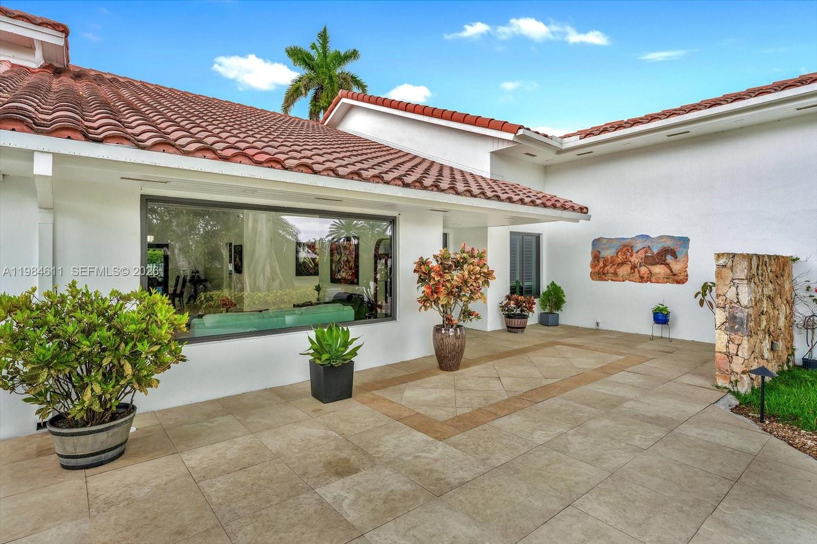 10126 SW 93rd Pl Miami, FL 33176