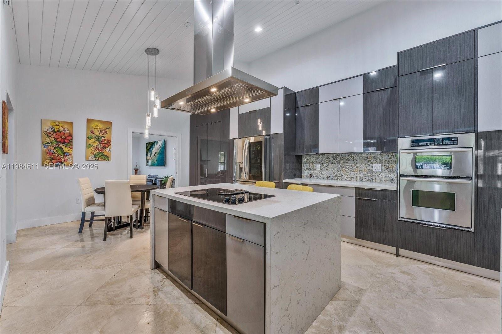 10126 SW 93rd Pl Miami, FL 33176