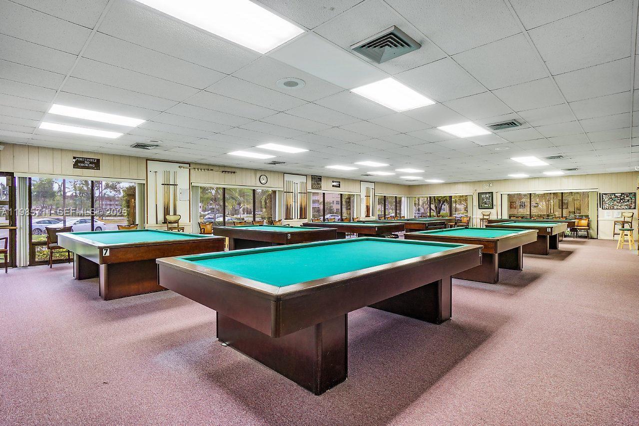 9621 Sunrise Lks Blvd #302 Sunrise, FL 33322