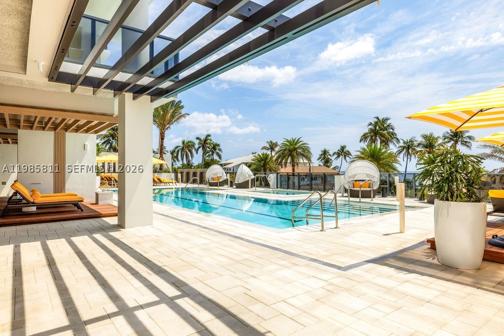 305 Briny Ave #405 Pompano Beach, FL 33062