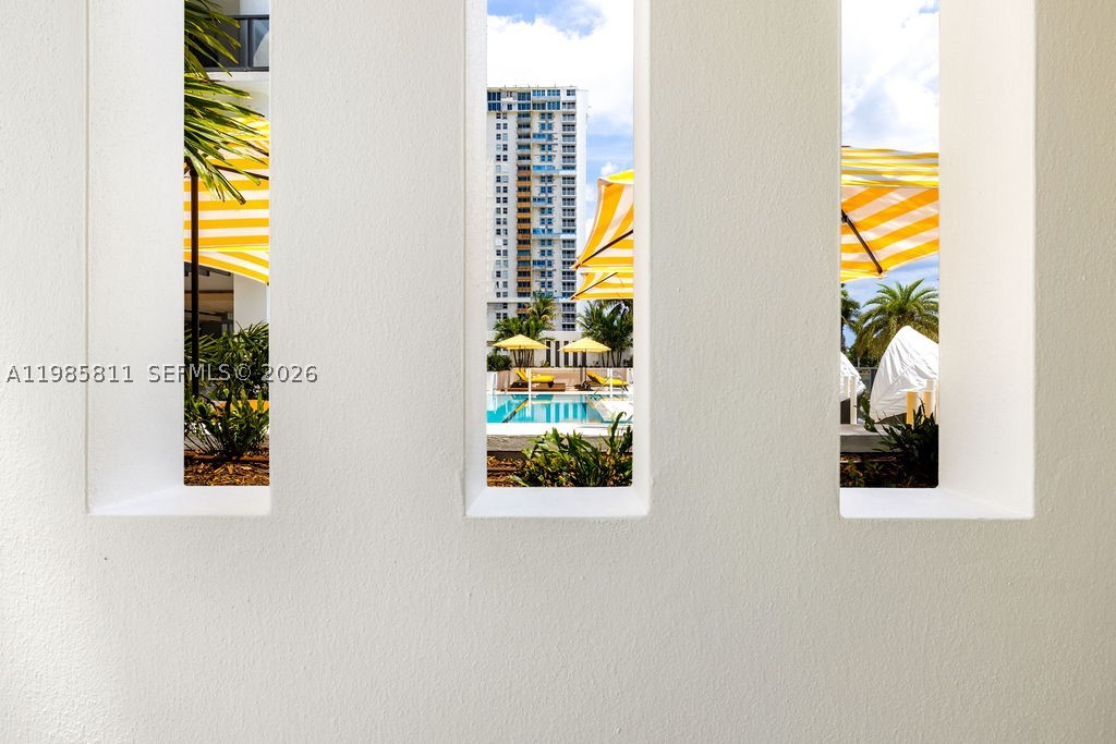 305 Briny Ave #405 Pompano Beach, FL 33062