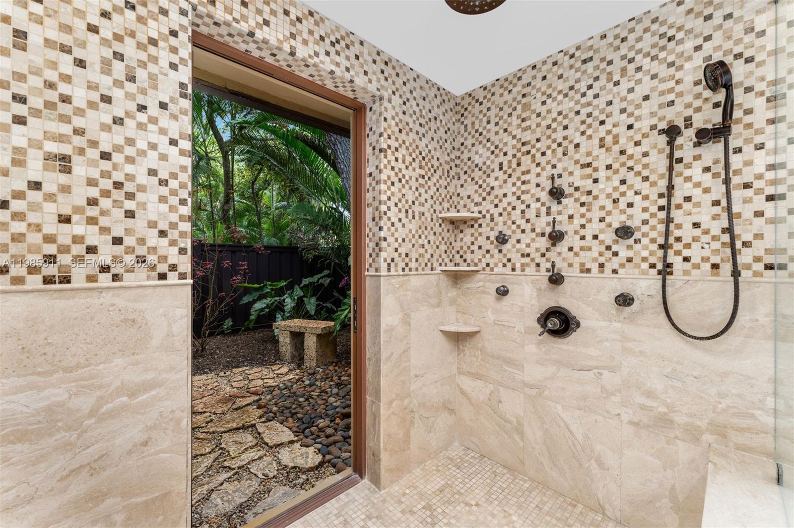 6201 SW 96th St Pinecrest, FL 33156