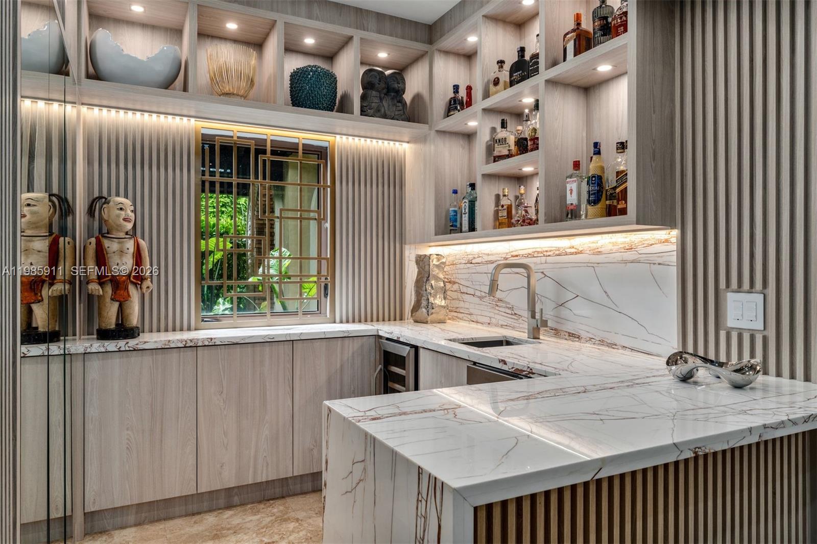 6201 SW 96th St Pinecrest, FL 33156