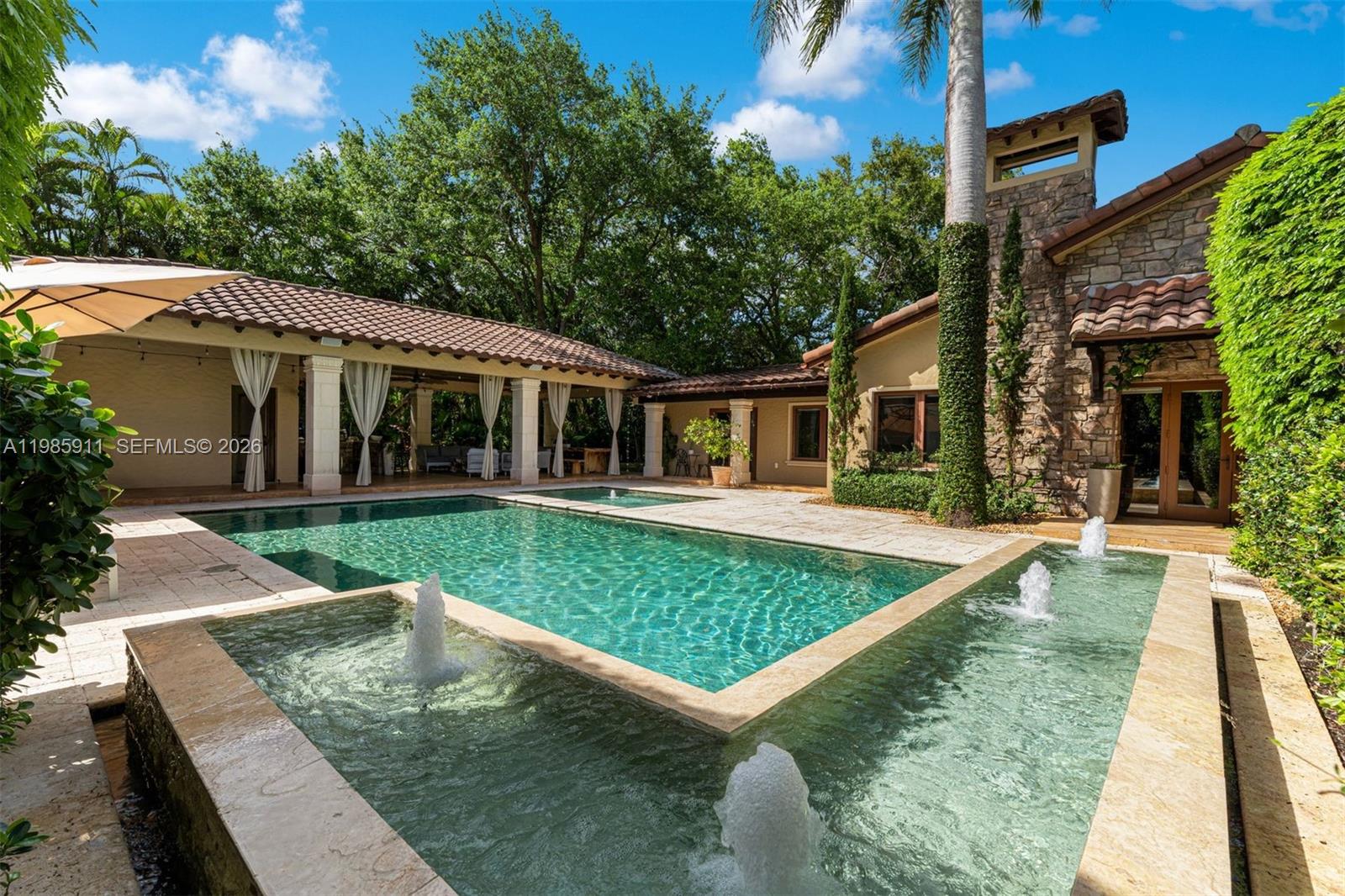 6201 SW 96th St Pinecrest, FL 33156