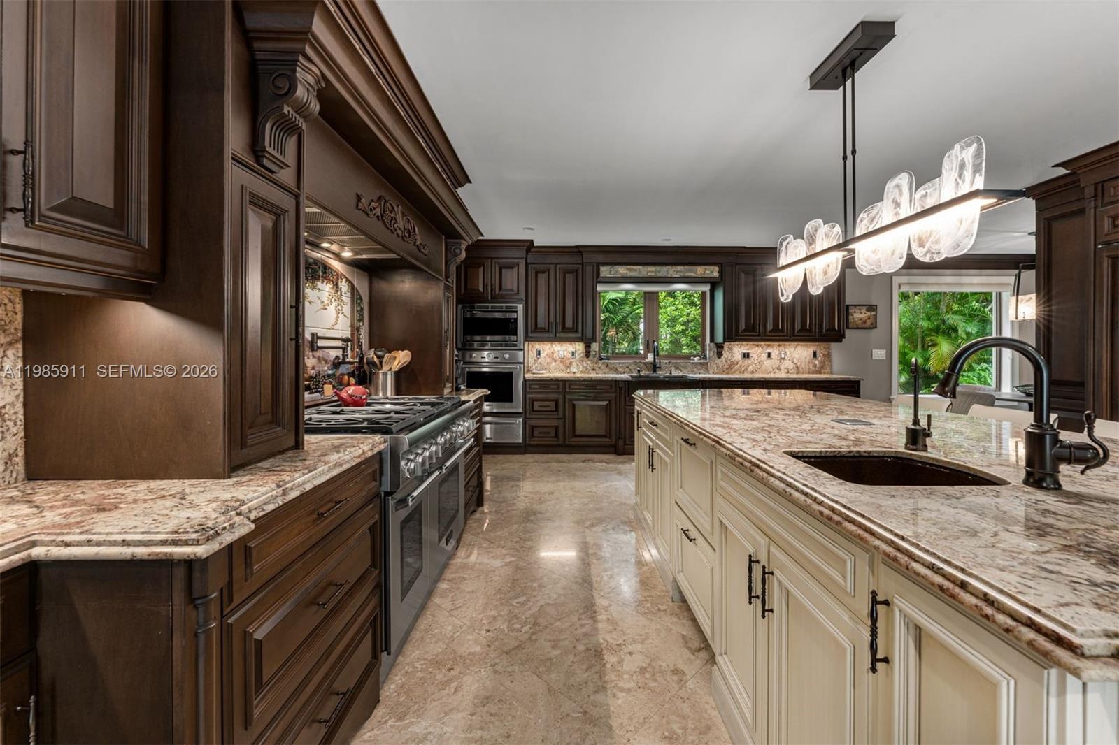 6201 SW 96th St Pinecrest, FL 33156