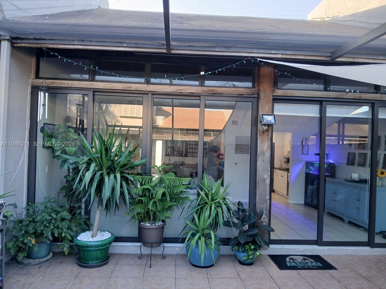 1461 NW 113th Ave Pembroke Pines, FL 33026