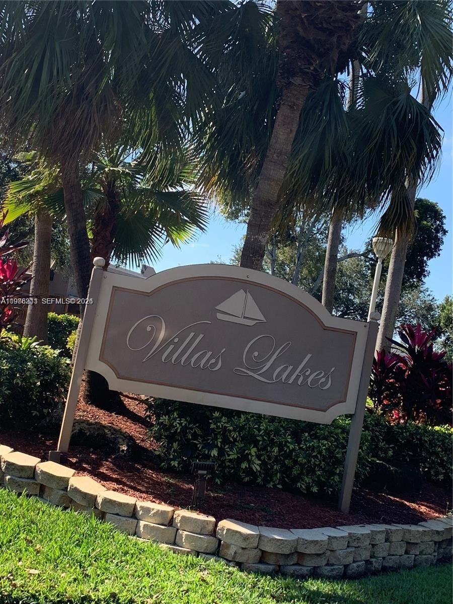 1461 NW 113th Ave Pembroke Pines, FL 33026