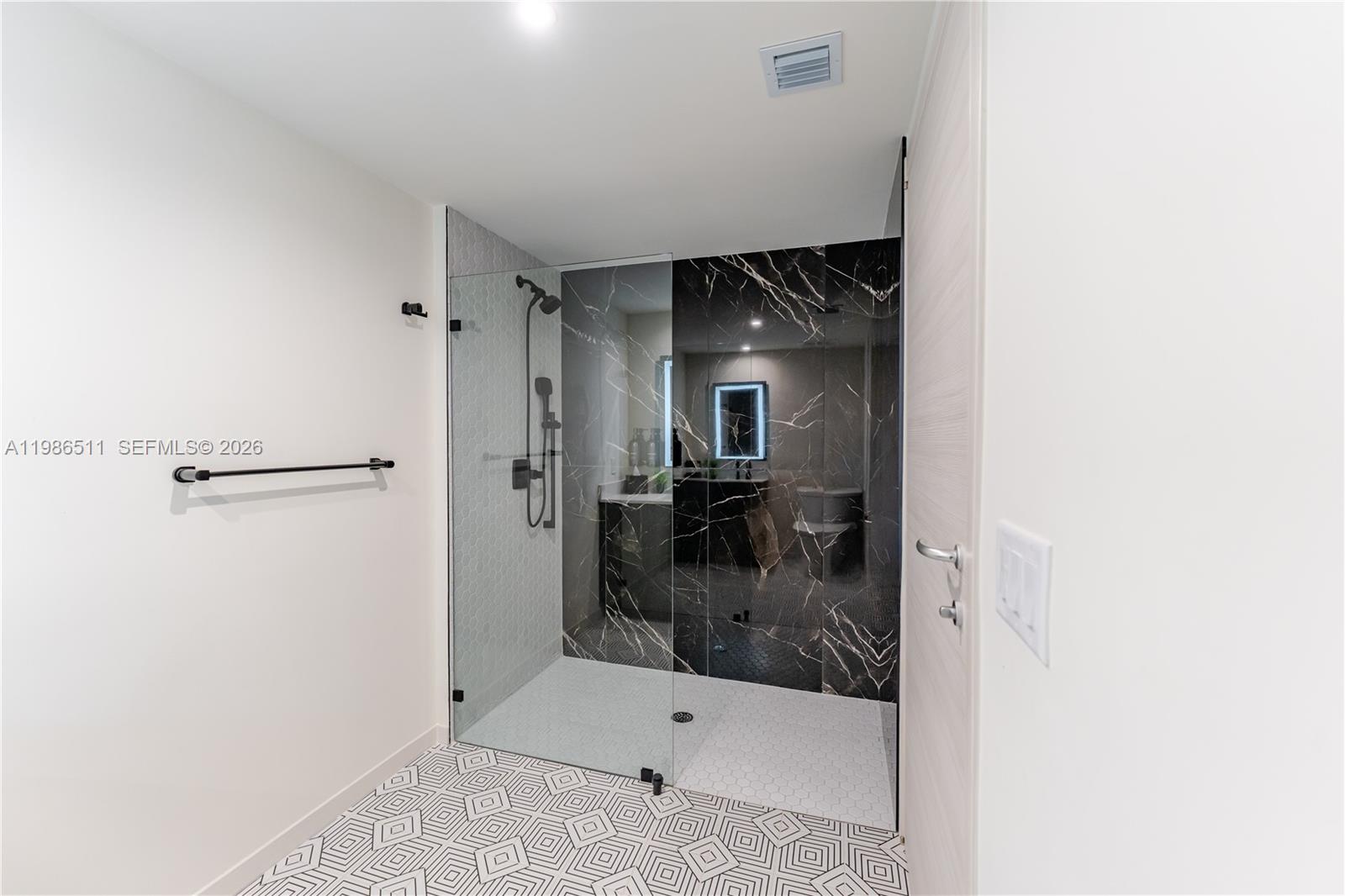 4220 Laguna St #703 #703 Coral Gables, FL 33146