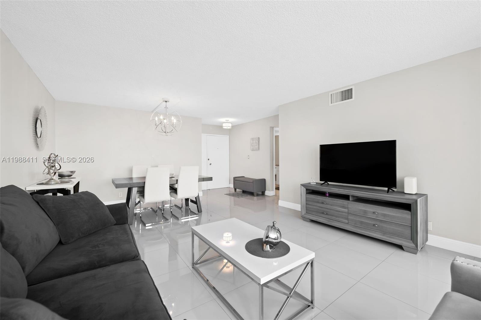 1620 S Ocean Blvd #6L Lauderdale By The Sea, FL 33062