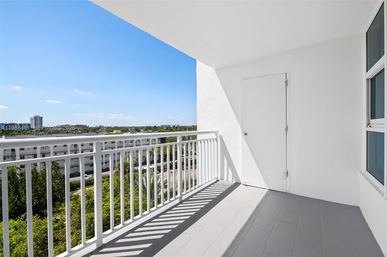 1620 S Ocean Blvd #6L Lauderdale By The Sea, FL 33062