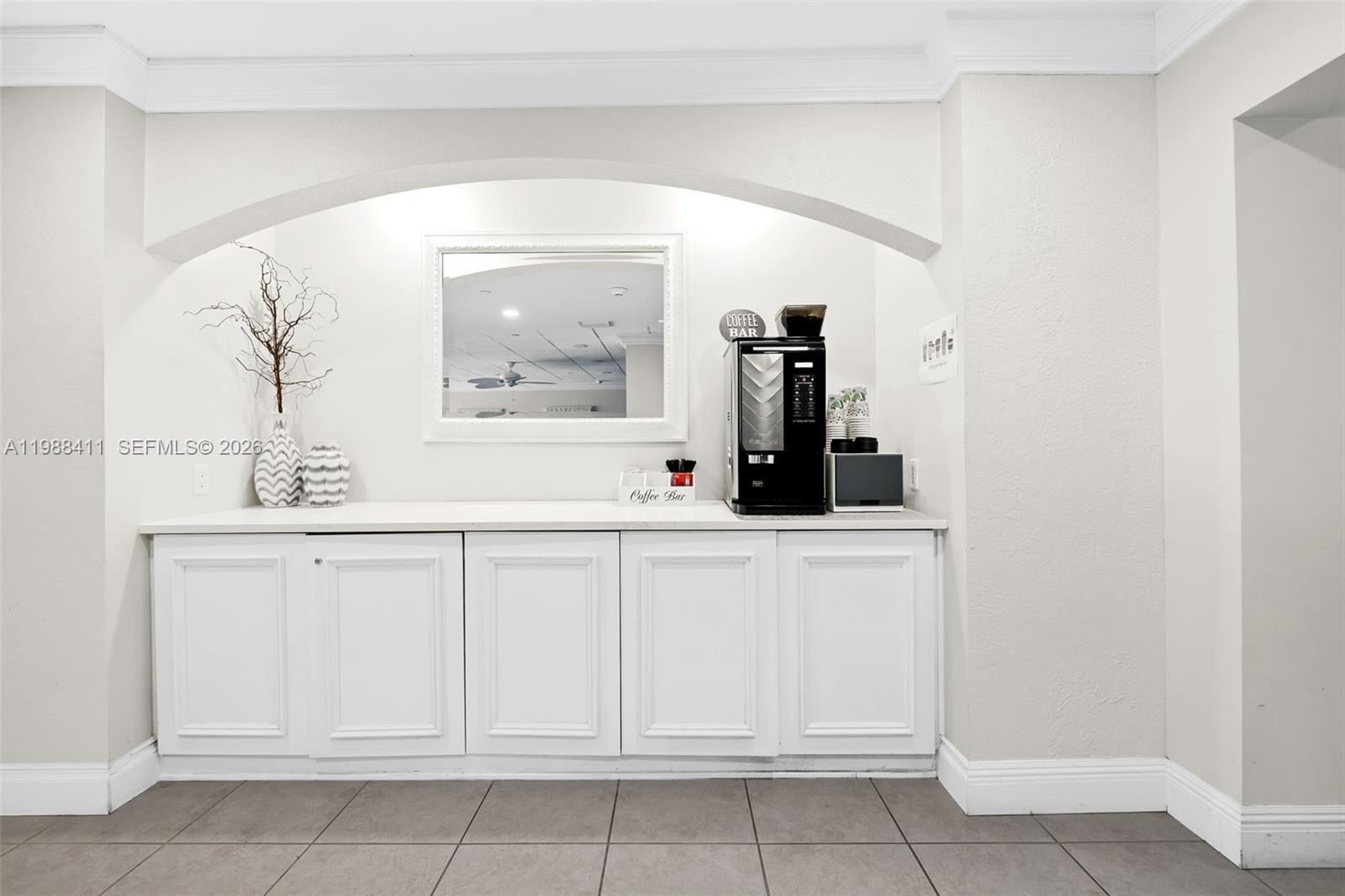 1620 S Ocean Blvd #6L Lauderdale By The Sea, FL 33062