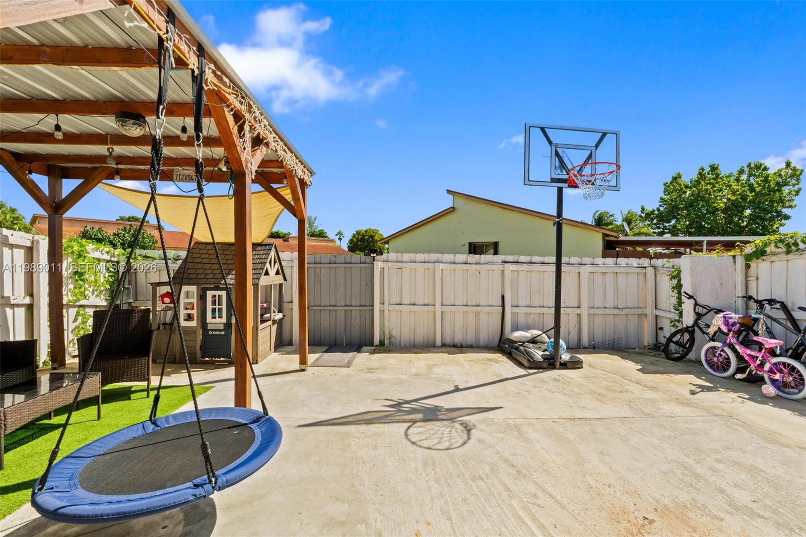 14006 sw SW 281st St Ter Homestead, FL 33033