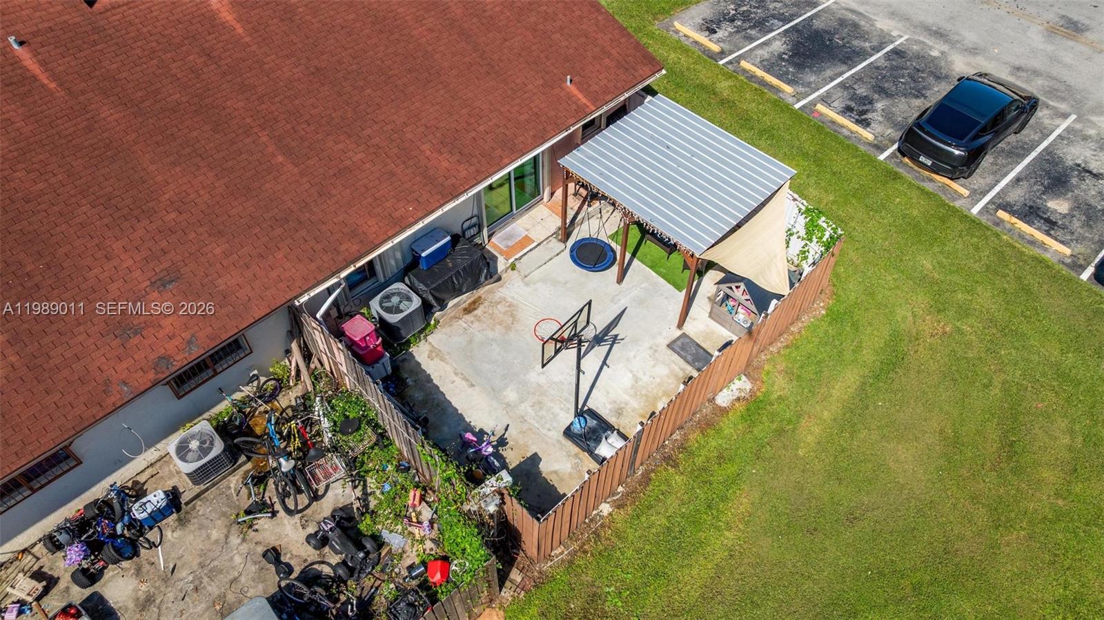 14006 sw SW 281st St Ter Homestead, FL 33033