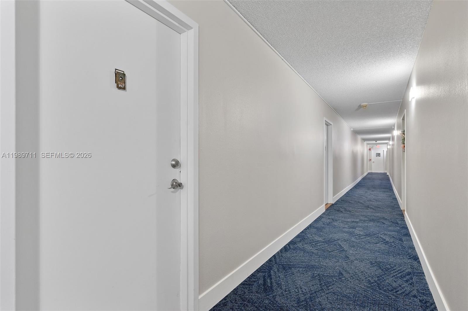 2500 NE 135th St Unit#b206 North Miami, FL 33181