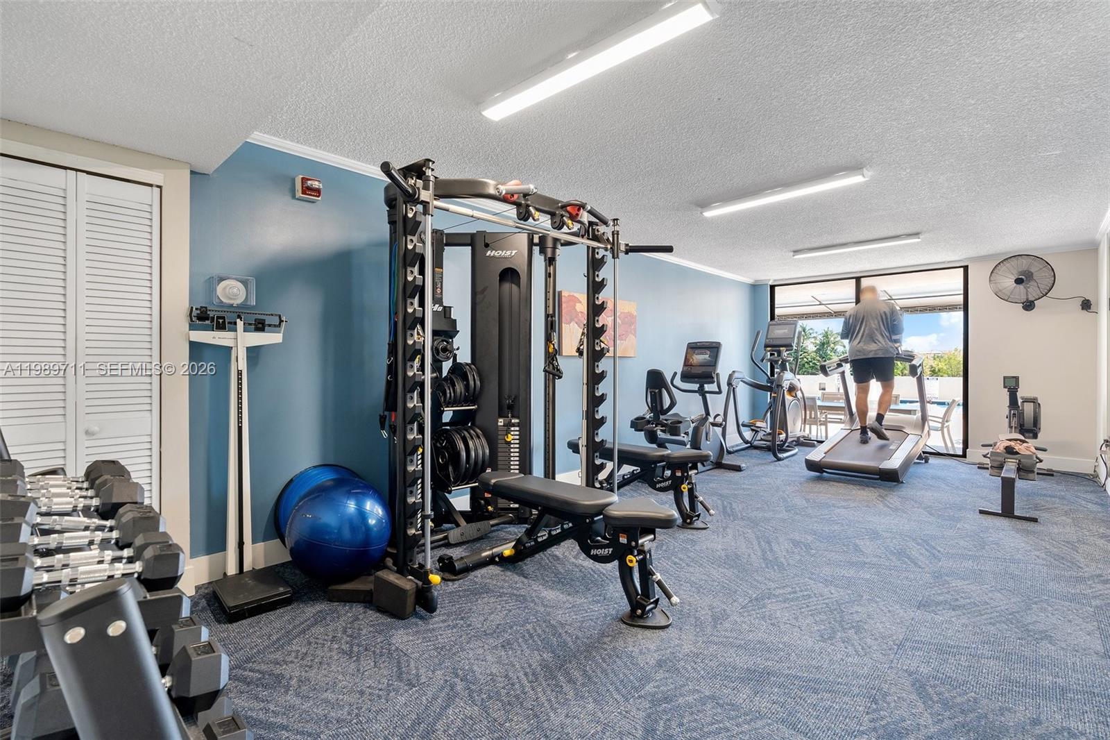 2500 NE 135th St Unit#b206 North Miami, FL 33181